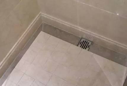衛生間積水